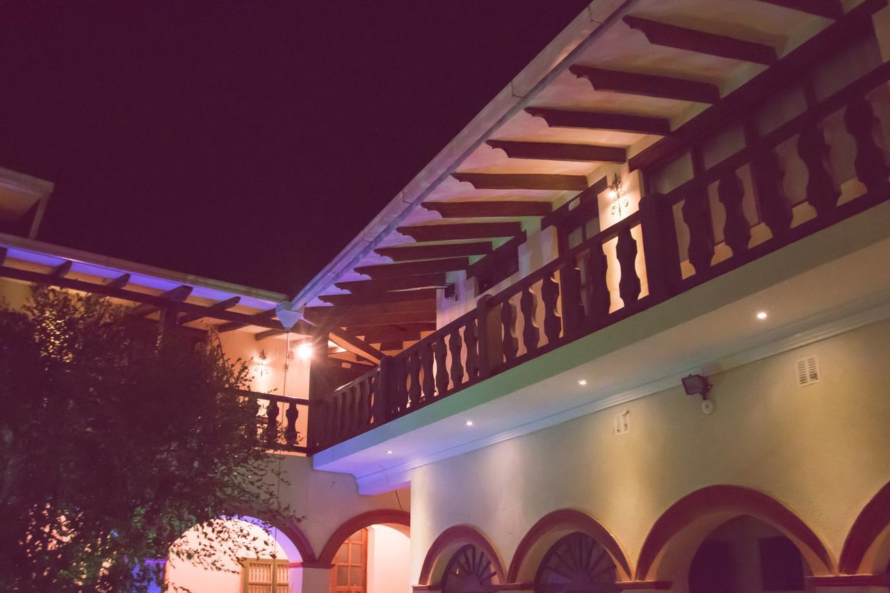 Hotel Santa Monica Potosi Bagian luar foto