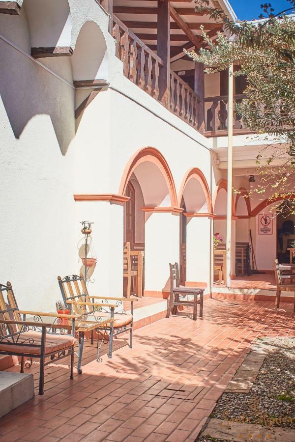Hotel Santa Monica Potosi Bagian luar foto